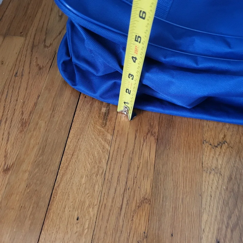 Vitamin Shoppe Duffle Gym Adjustable Strap Bag Blue Travel